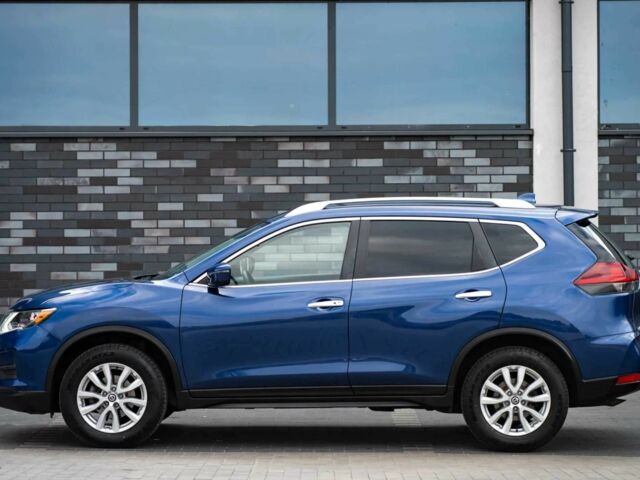 Синий Ниссан Rogue, объемом двигателя 2.5 л и пробегом 80 тыс. км за 10800 $, фото 6 на Automoto.ua