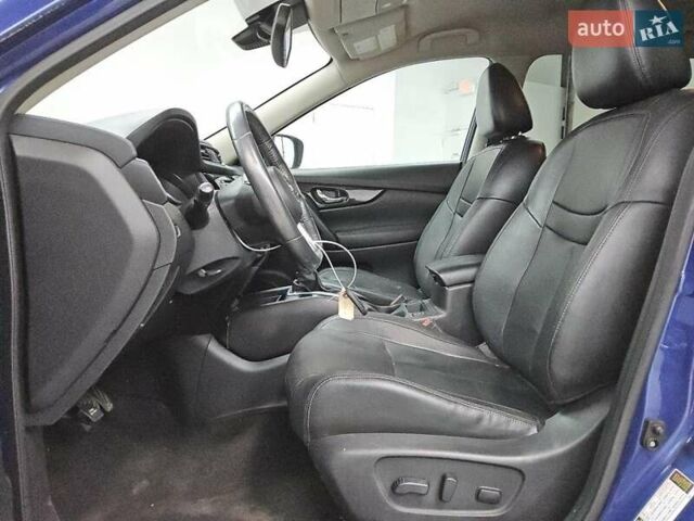 Синий Ниссан Rogue, объемом двигателя 2.49 л и пробегом 103 тыс. км за 3100 $, фото 6 на Automoto.ua