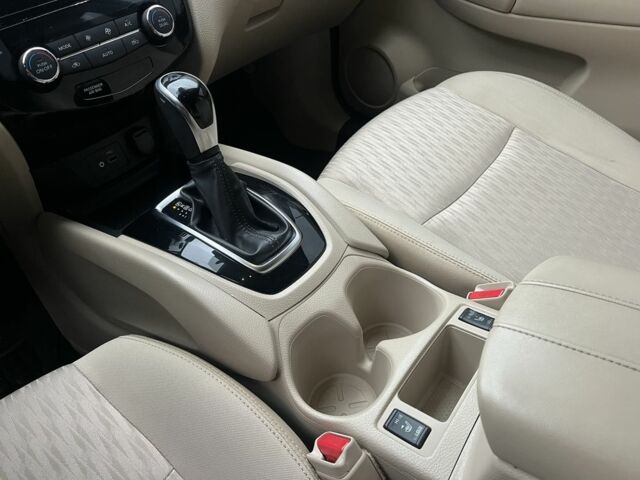 Синий Ниссан Rogue, объемом двигателя 2.5 л и пробегом 113 тыс. км за 15500 $, фото 15 на Automoto.ua