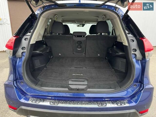 Синий Ниссан Rogue, объемом двигателя 2.49 л и пробегом 160 тыс. км за 16500 $, фото 16 на Automoto.ua