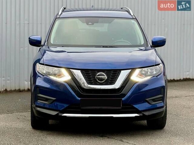 Синий Ниссан Rogue, объемом двигателя 2.49 л и пробегом 160 тыс. км за 16500 $, фото 1 на Automoto.ua