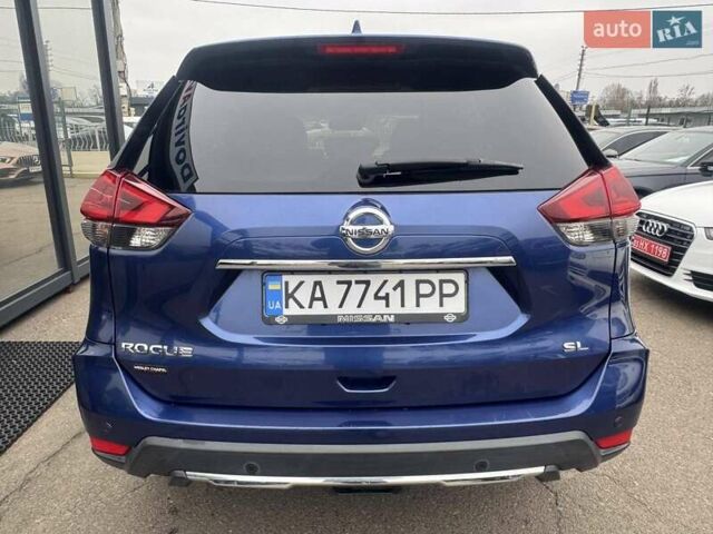 Синий Ниссан Rogue, объемом двигателя 2.49 л и пробегом 132 тыс. км за 17000 $, фото 5 на Automoto.ua