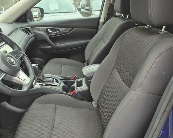 Синий Ниссан Rogue, объемом двигателя 2.5 л и пробегом 86 тыс. км за 15700 $, фото 15 на Automoto.ua