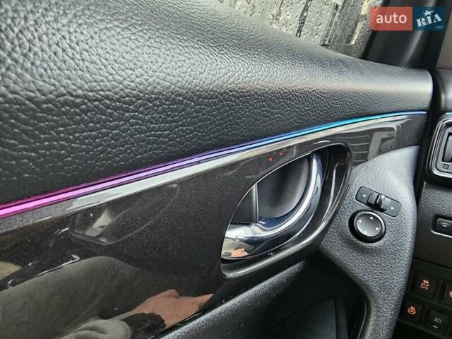 Синій Ніссан Rogue, об'ємом двигуна 2.49 л та пробігом 110 тис. км за 15500 $, фото 32 на Automoto.ua
