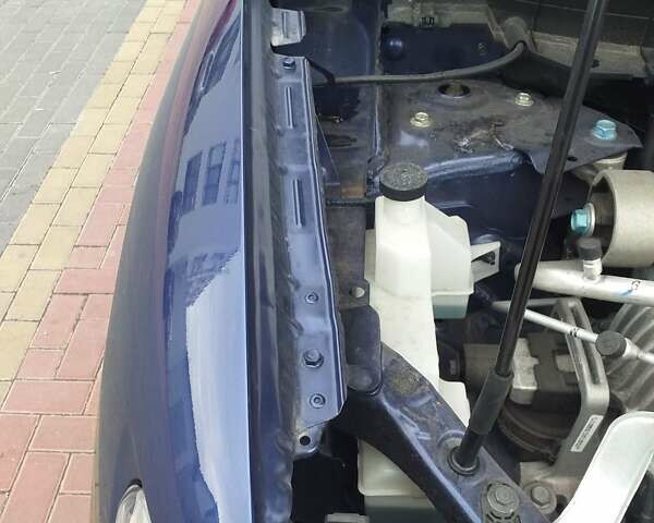 Синій Ніссан Rogue, об'ємом двигуна 2.49 л та пробігом 160 тис. км за 14500 $, фото 25 на Automoto.ua