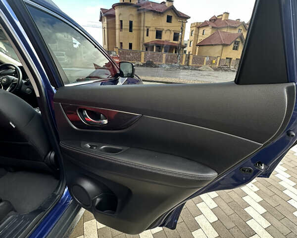 Синий Ниссан Rogue, объемом двигателя 2.49 л и пробегом 76 тыс. км за 19499 $, фото 13 на Automoto.ua