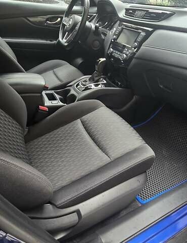 Синий Ниссан Rogue, объемом двигателя 2.5 л и пробегом 74 тыс. км за 18200 $, фото 9 на Automoto.ua