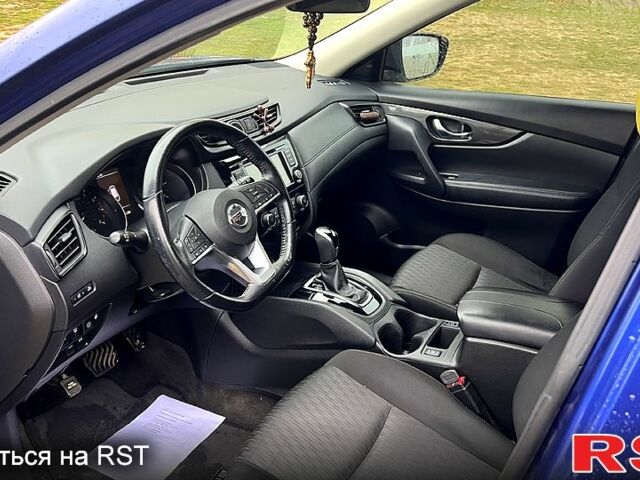Синий Ниссан Rogue, объемом двигателя 2.5 л и пробегом 180 тыс. км за 15700 $, фото 3 на Automoto.ua