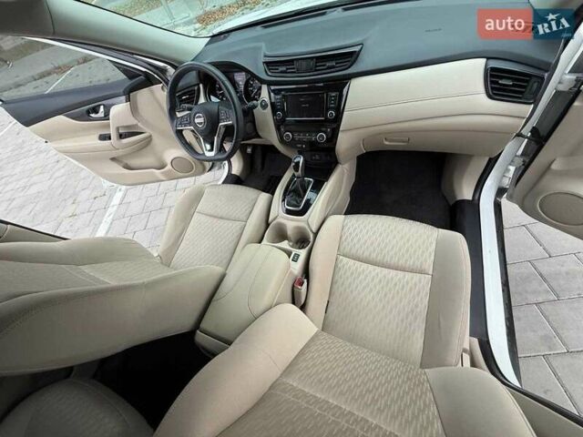 Синий Ниссан Rogue, объемом двигателя 2.5 л и пробегом 25 тыс. км за 18500 $, фото 6 на Automoto.ua