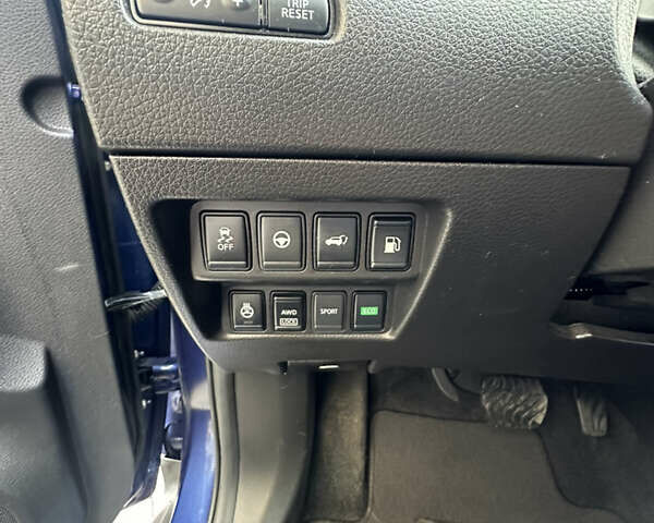 Синий Ниссан Rogue, объемом двигателя 2.49 л и пробегом 76 тыс. км за 19499 $, фото 20 на Automoto.ua