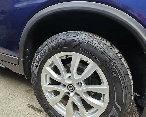 Синий Ниссан Rogue, объемом двигателя 2.49 л и пробегом 120 тыс. км за 17200 $, фото 3 на Automoto.ua