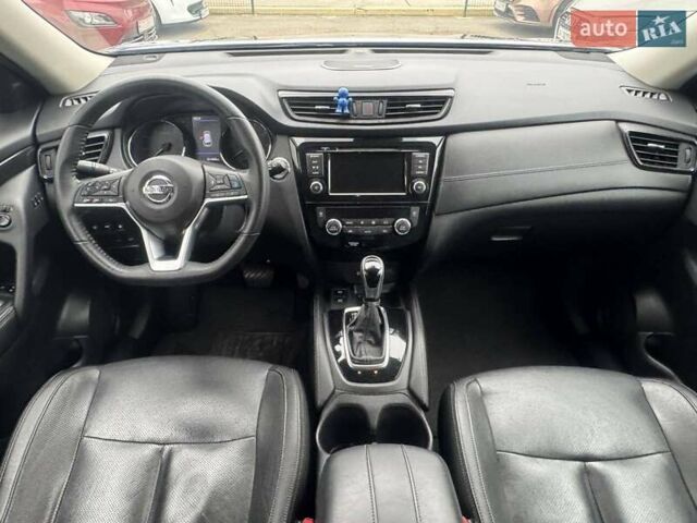 Синий Ниссан Rogue, объемом двигателя 2.49 л и пробегом 132 тыс. км за 17000 $, фото 16 на Automoto.ua