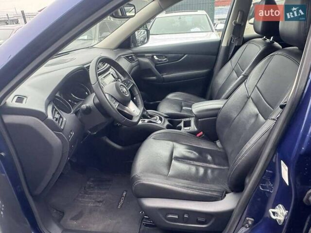 Синий Ниссан Rogue, объемом двигателя 2.49 л и пробегом 132 тыс. км за 17000 $, фото 8 на Automoto.ua