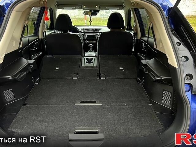 Синий Ниссан Rogue, объемом двигателя 2.5 л и пробегом 180 тыс. км за 15700 $, фото 11 на Automoto.ua