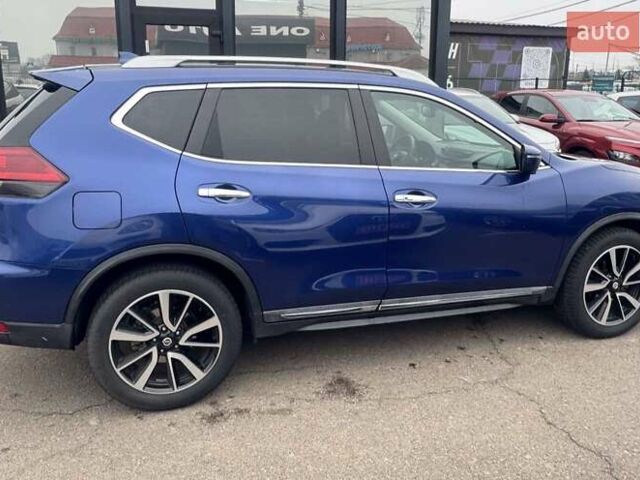 Синий Ниссан Rogue, объемом двигателя 2.49 л и пробегом 132 тыс. км за 17000 $, фото 2 на Automoto.ua