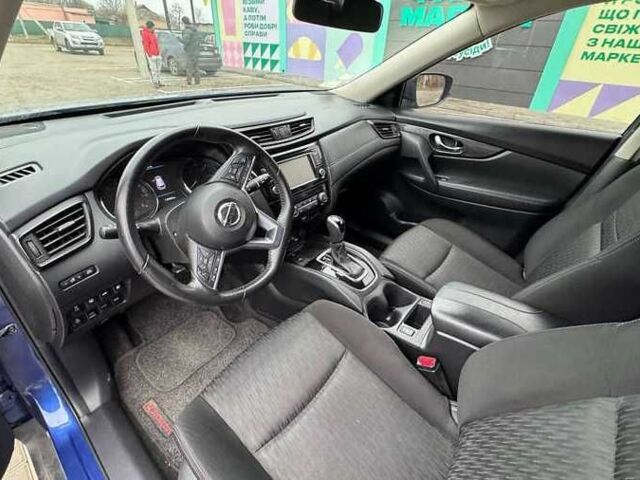 Синий Ниссан Rogue, объемом двигателя 2.5 л и пробегом 133 тыс. км за 12200 $, фото 3 на Automoto.ua