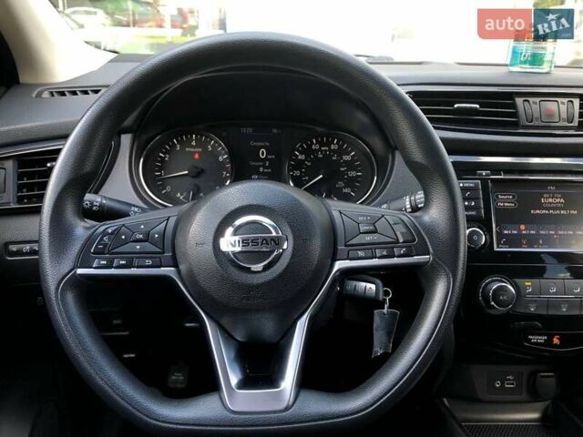 Синий Ниссан Rogue, объемом двигателя 2 л и пробегом 102 тыс. км за 13990 $, фото 23 на Automoto.ua