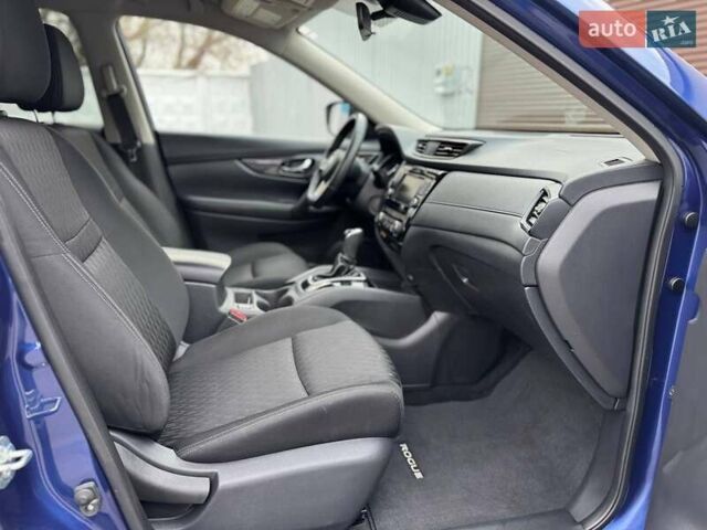 Синий Ниссан Rogue, объемом двигателя 2.49 л и пробегом 160 тыс. км за 16500 $, фото 31 на Automoto.ua