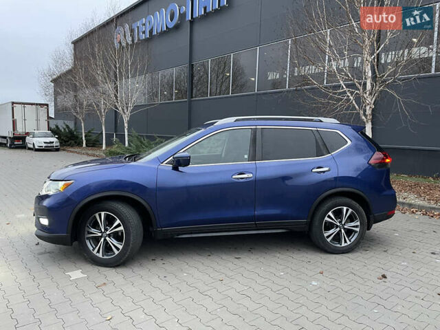 Синий Ниссан Rogue, объемом двигателя 2.49 л и пробегом 141 тыс. км за 16700 $, фото 1 на Automoto.ua