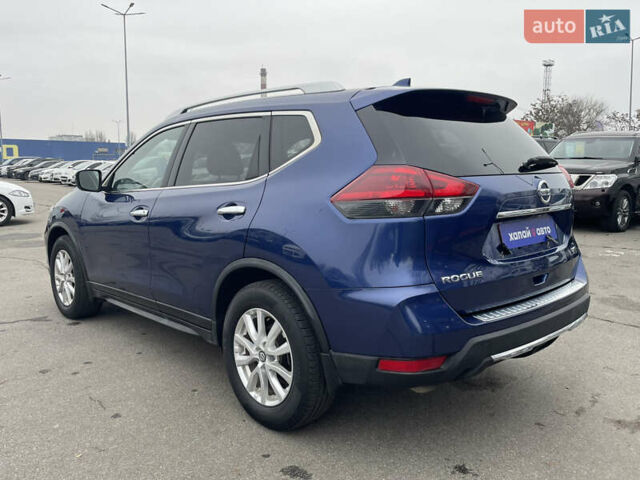Синий Ниссан Rogue, объемом двигателя 2.5 л и пробегом 176 тыс. км за 14900 $, фото 6 на Automoto.ua