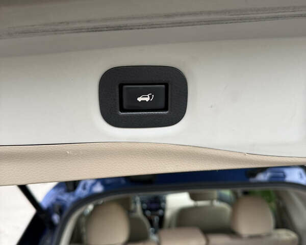 Синий Ниссан Rogue, объемом двигателя 2.49 л и пробегом 113 тыс. км за 14800 $, фото 9 на Automoto.ua