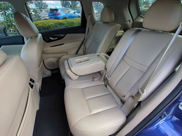 Синий Ниссан Rogue, объемом двигателя 2.5 л и пробегом 30 тыс. км за 9200 $, фото 12 на Automoto.ua