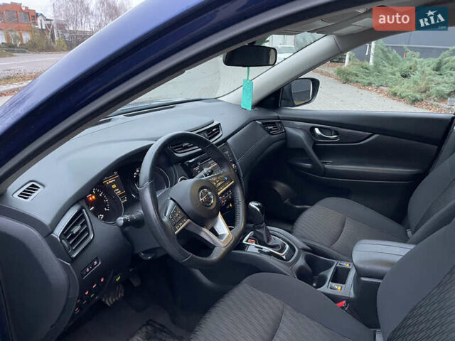 Синий Ниссан Rogue, объемом двигателя 2.49 л и пробегом 141 тыс. км за 16700 $, фото 9 на Automoto.ua