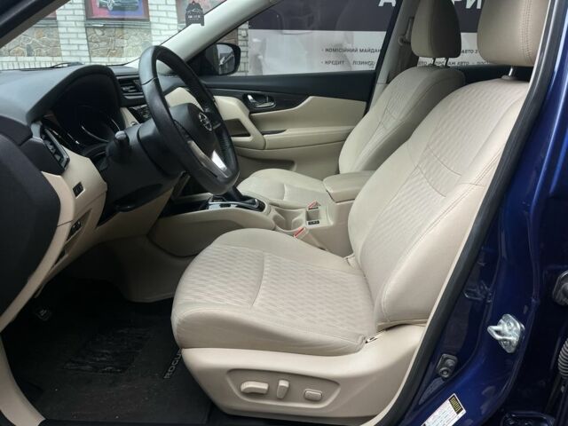 Синий Ниссан Rogue, объемом двигателя 2.5 л и пробегом 113 тыс. км за 15500 $, фото 9 на Automoto.ua