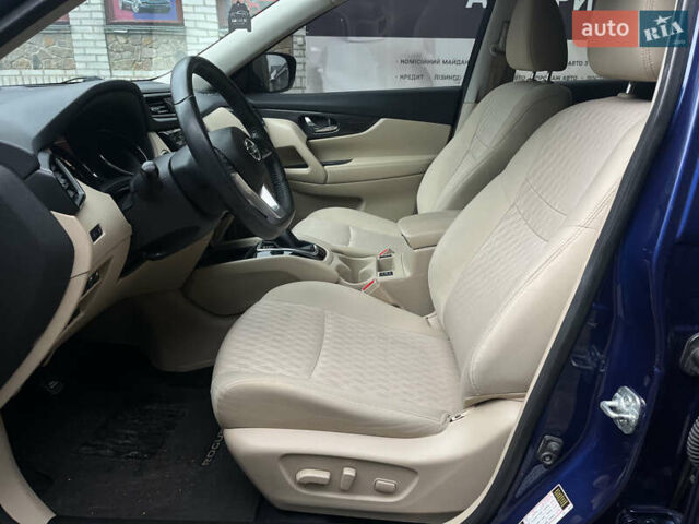 Синий Ниссан Rogue, объемом двигателя 2.49 л и пробегом 113 тыс. км за 15500 $, фото 13 на Automoto.ua