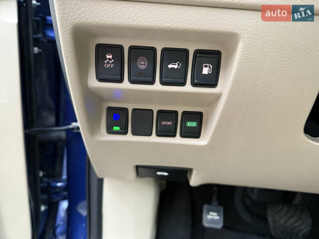 Синий Ниссан Rogue, объемом двигателя 2.49 л и пробегом 113 тыс. км за 14800 $, фото 8 на Automoto.ua