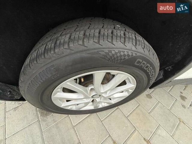 Синий Ниссан Rogue, объемом двигателя 2.5 л и пробегом 25 тыс. км за 18500 $, фото 4 на Automoto.ua