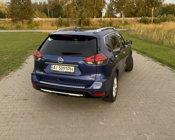 Синий Ниссан Rogue, объемом двигателя 2.49 л и пробегом 94 тыс. км за 15600 $, фото 4 на Automoto.ua