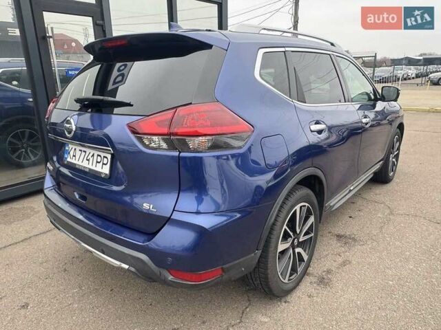 Синий Ниссан Rogue, объемом двигателя 2.49 л и пробегом 132 тыс. км за 17000 $, фото 4 на Automoto.ua