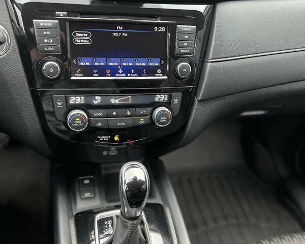 Синій Ніссан Rogue, об'ємом двигуна 2.49 л та пробігом 91 тис. км за 17400 $, фото 21 на Automoto.ua