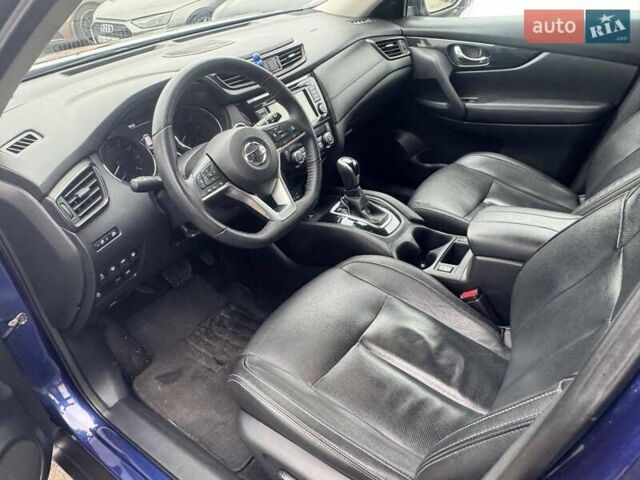 Синий Ниссан Rogue, объемом двигателя 2.49 л и пробегом 132 тыс. км за 17000 $, фото 10 на Automoto.ua