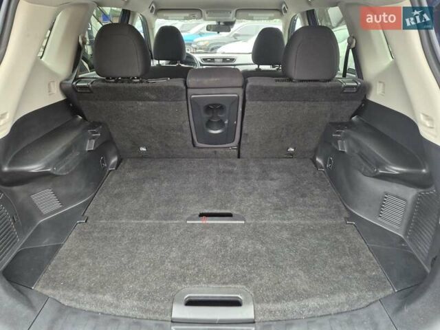 Синий Ниссан Rogue, объемом двигателя 2.5 л и пробегом 86 тыс. км за 15700 $, фото 17 на Automoto.ua