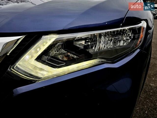 Синій Ніссан Rogue, об'ємом двигуна 2.49 л та пробігом 110 тис. км за 15500 $, фото 11 на Automoto.ua