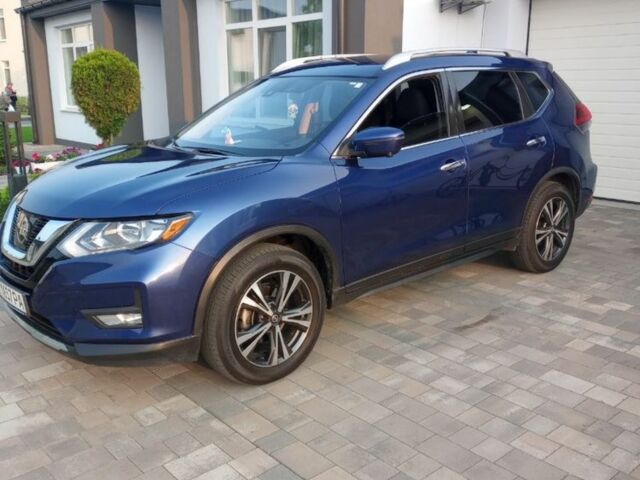 Синий Ниссан Rogue, объемом двигателя 0 л и пробегом 73 тыс. км за 17500 $, фото 1 на Automoto.ua