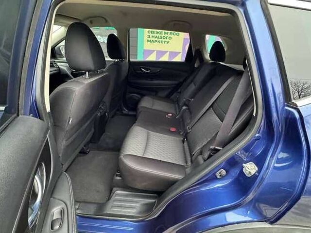 Синий Ниссан Rogue, объемом двигателя 2.5 л и пробегом 133 тыс. км за 12200 $, фото 5 на Automoto.ua