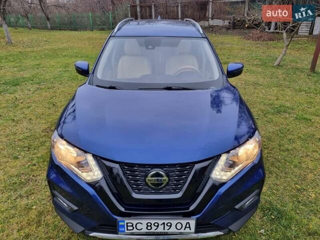 Синий Ниссан Rogue, объемом двигателя 2.49 л и пробегом 62 тыс. км за 14999 $, фото 4 на Automoto.ua