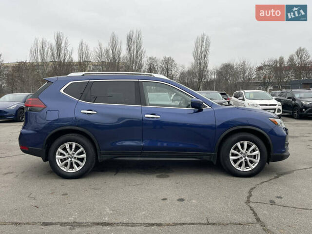 Синий Ниссан Rogue, объемом двигателя 2.5 л и пробегом 176 тыс. км за 14900 $, фото 3 на Automoto.ua