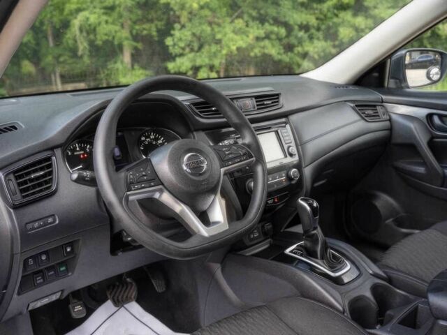Синий Ниссан Rogue, объемом двигателя 2.5 л и пробегом 41 тыс. км за 9200 $, фото 6 на Automoto.ua