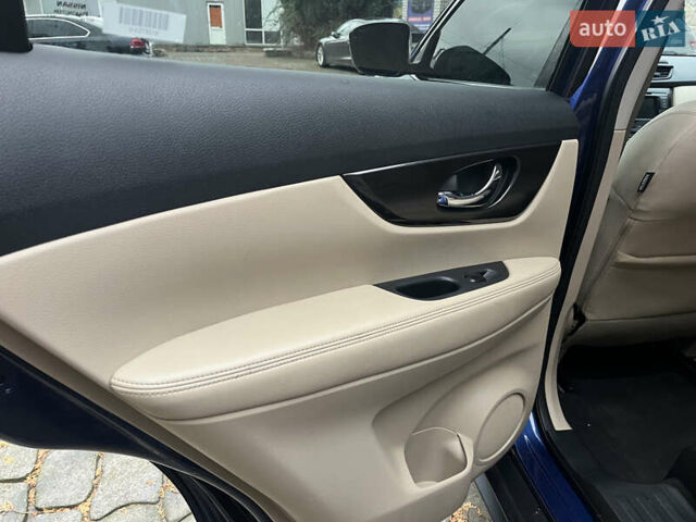 Синий Ниссан Rogue, объемом двигателя 2.49 л и пробегом 113 тыс. км за 15500 $, фото 21 на Automoto.ua