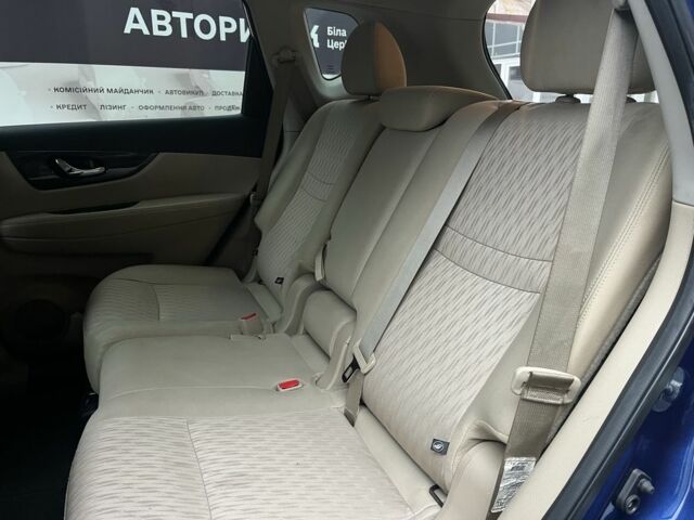 Синий Ниссан Rogue, объемом двигателя 2.5 л и пробегом 113 тыс. км за 15500 $, фото 19 на Automoto.ua