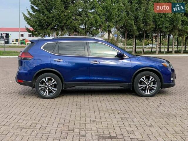 Синий Ниссан Rogue, объемом двигателя 2.49 л и пробегом 74 тыс. км за 17300 $, фото 8 на Automoto.ua