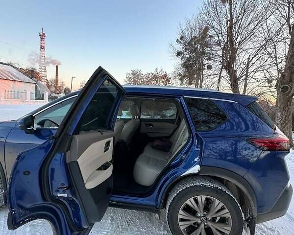 Синій Ніссан Rogue, об'ємом двигуна 2.49 л та пробігом 23 тис. км за 22500 $, фото 1 на Automoto.ua