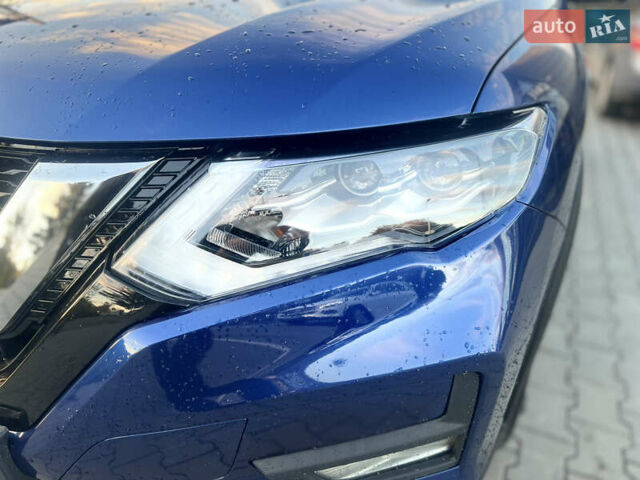 Синий Ниссан Rogue, объемом двигателя 2.5 л и пробегом 77 тыс. км за 18750 $, фото 4 на Automoto.ua