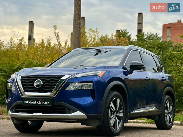 Синий Ниссан Rogue, объемом двигателя 2.49 л и пробегом 86 тыс. км за 28000 $, фото 2 на Automoto.ua