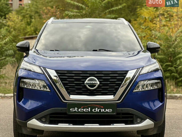 Синий Ниссан Rogue, объемом двигателя 2.49 л и пробегом 86 тыс. км за 28000 $, фото 1 на Automoto.ua