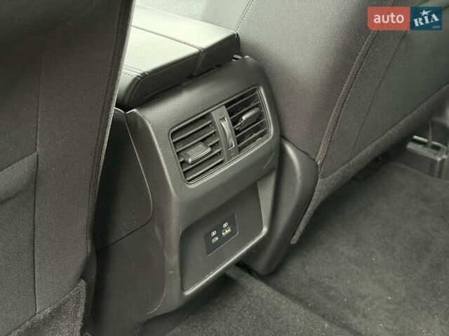 Синий Ниссан Rogue, объемом двигателя 2.49 л и пробегом 80 тыс. км за 19999 $, фото 19 на Automoto.ua